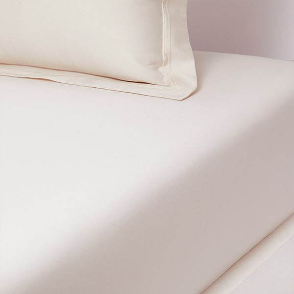 Triomphe Fitted Bed Sheet